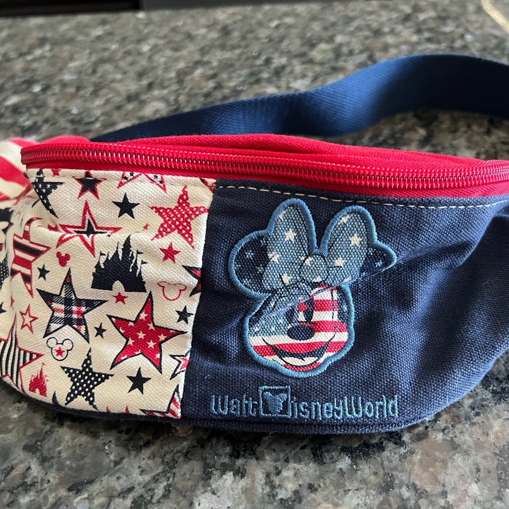 Minnie Fanny Pack